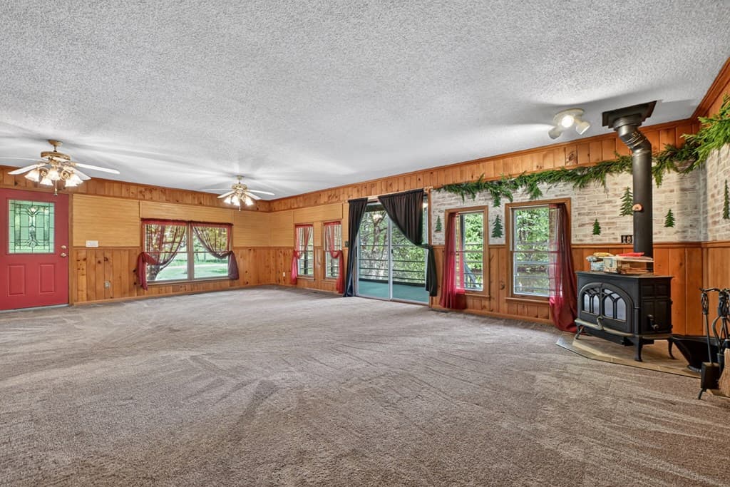 111 Candlewood Lane, Blue Ridge GA 30513 - Photo