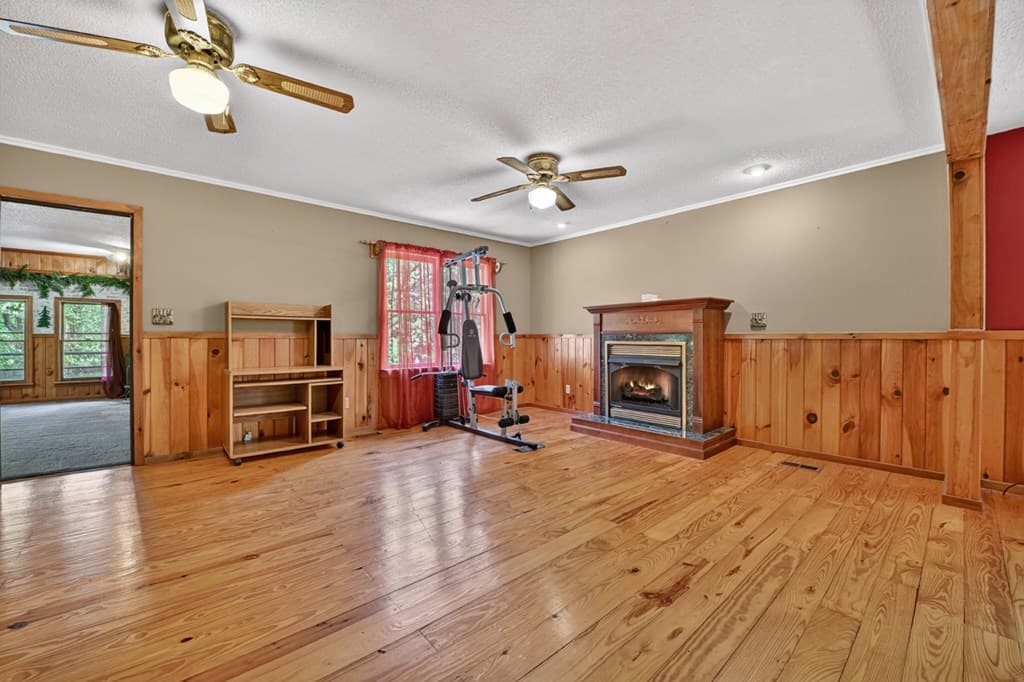 111 Candlewood Lane, Blue Ridge GA 30513 - Photo