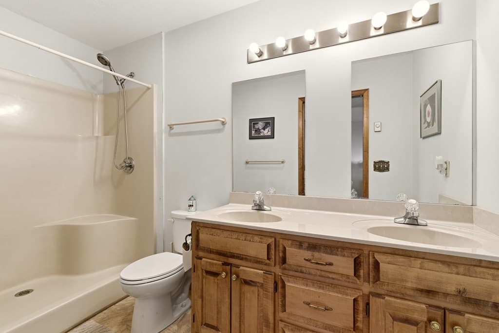 860 Frog Pond Road, Hiawassee GA 30546 - Photo