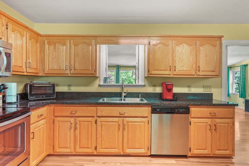7616 Highland Oaks Drive, Young Harris GA 30582 - Photo