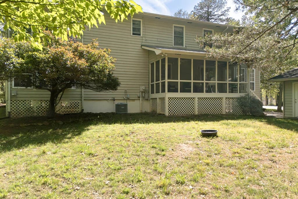 721 Whispering Pines Road, Blairsville GA 30512 - Photo