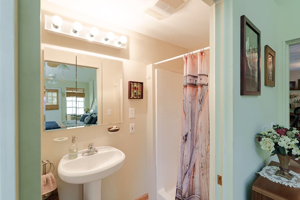 721 Whispering Pines Road, Blairsville GA 30512 - Photo