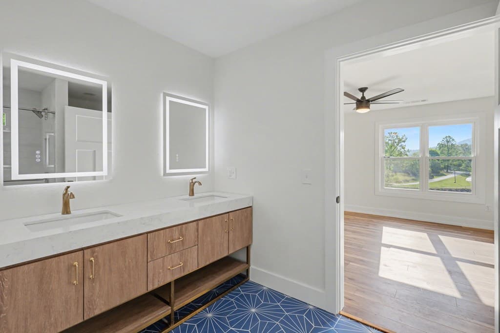 233 Bradshaw Road, Hiawassee GA 30546 - Photo