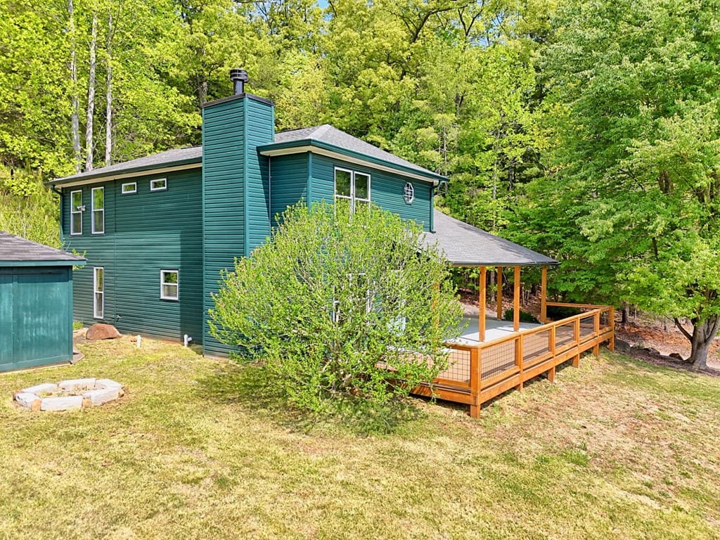 233 Bradshaw Road, Hiawassee GA 30546 - Photo