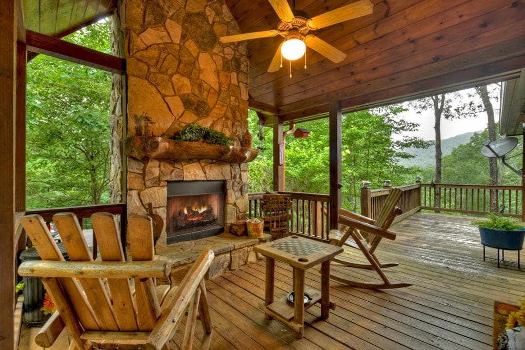 95 Oak Cliff Lane, Morganton GA 30560 - Photo