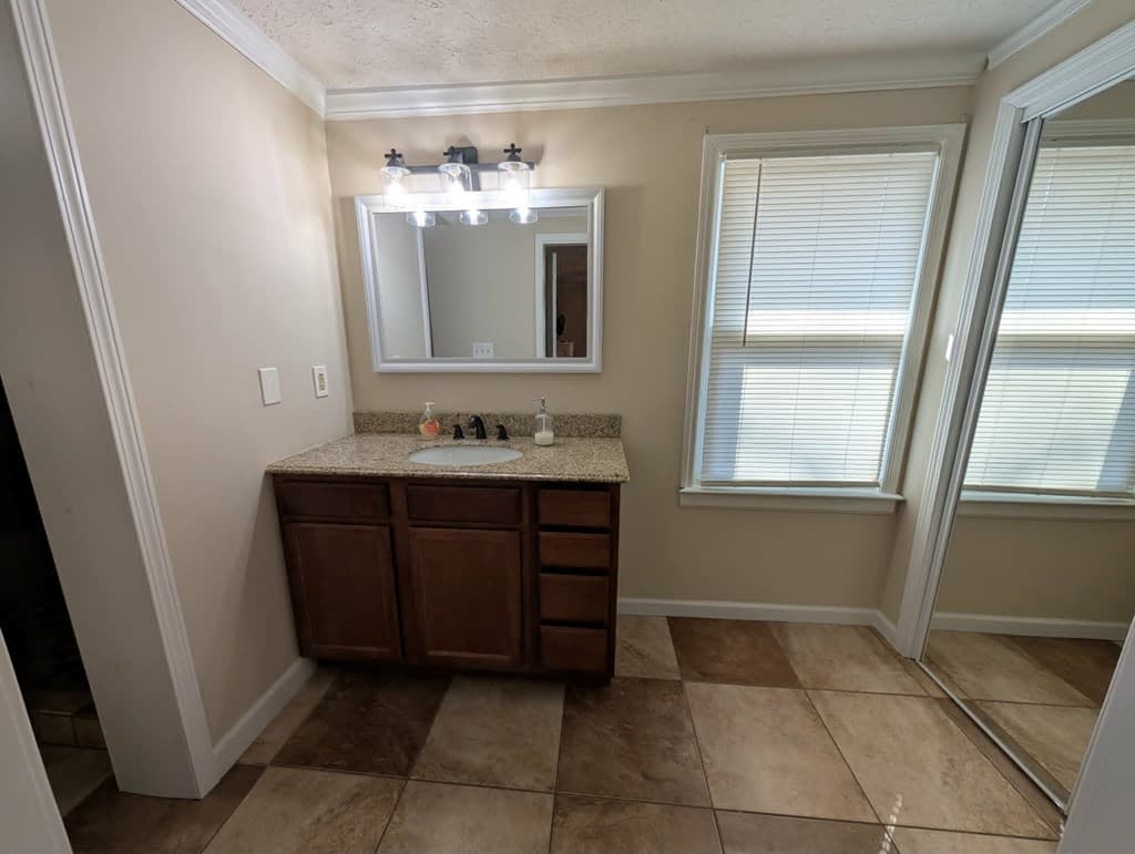 100 Windy Valley Lane, Blue Ridge GA 30513 - Photo