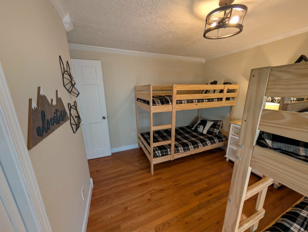 100 Windy Valley Lane, Blue Ridge GA 30513 - Photo