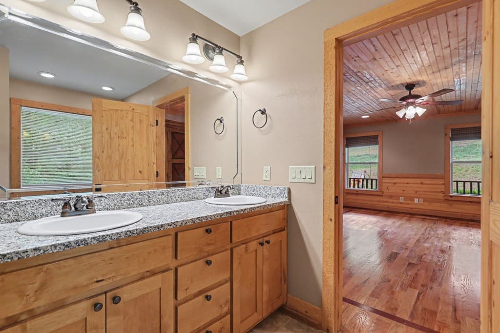 600 Mill Ridge Road, Hiawassee GA 30546 - Photo