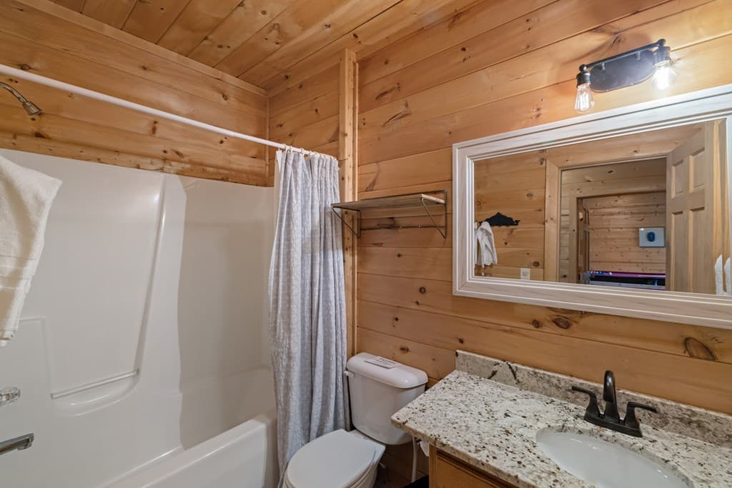258 Dupont Drive, Blue Ridge GA 30522 - Photo