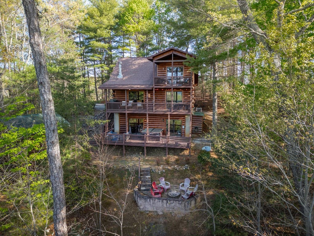 258 Dupont Drive, Blue Ridge GA 30522 - Photo