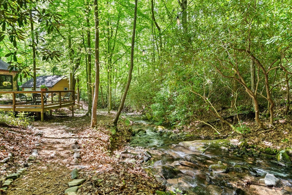 255 Stoney Brook Trail, Hayesville NC 28904 - Photo