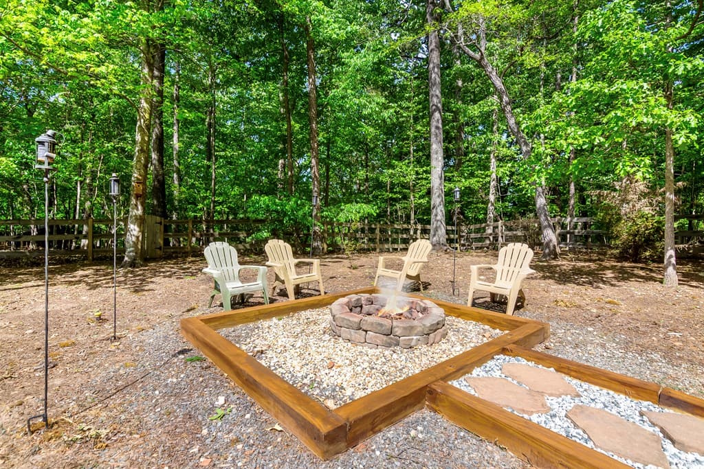 1514 Villa Drive, Ellijay GA 30504 - Photo
