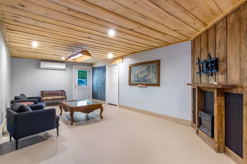1514 Villa Drive, Ellijay GA 30504 - Photo