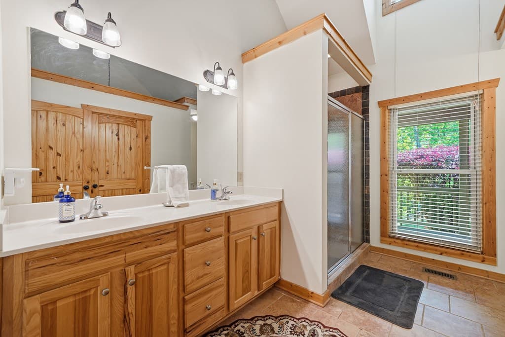 789 Gateway Drive, Ellijay GA 30540 - Photo