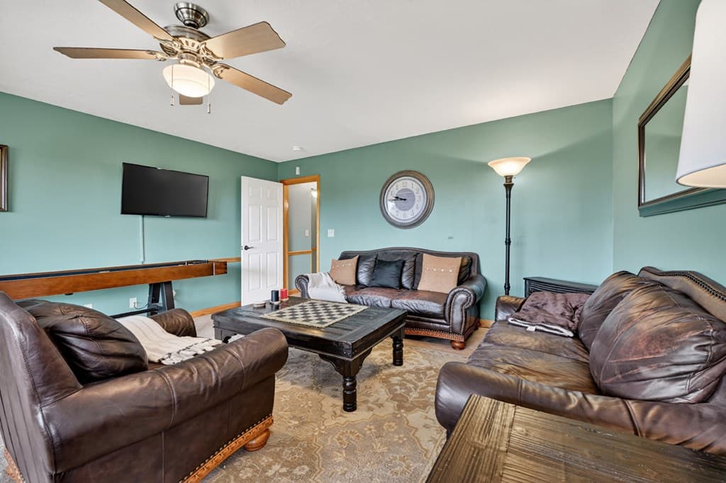 205 Lookout Drive, Blue Ridge GA 30513 - Photo