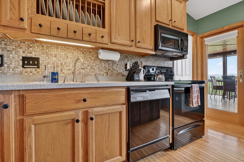 205 Lookout Drive, Blue Ridge GA 30513 - Photo