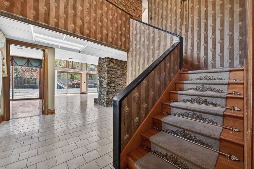 196 Westwoods Drive, Ellijay GA 30540 - Photo