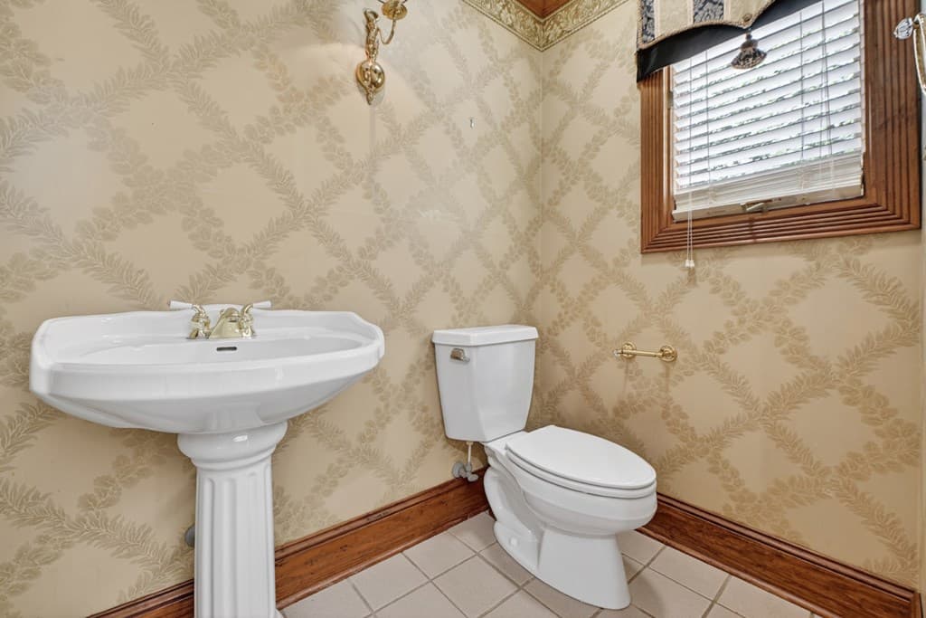 196 Westwoods Drive, Ellijay GA 30540 - Photo
