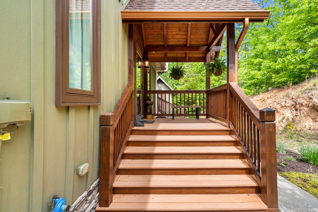 5125 Mineral Springs Road, Young Harris GA 30582 - Photo