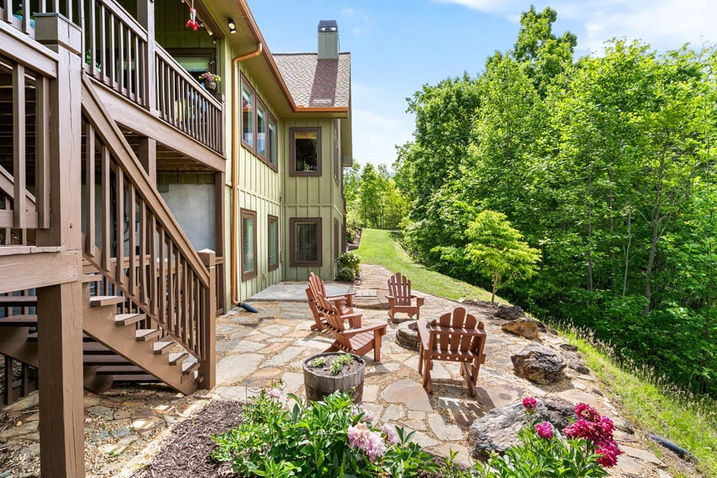 5125 Mineral Springs Road, Young Harris GA 30582 - Photo