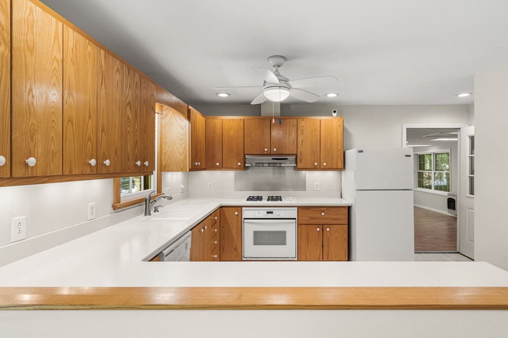 401 Guest Lane, Hayesville NC 28904 - Photo
