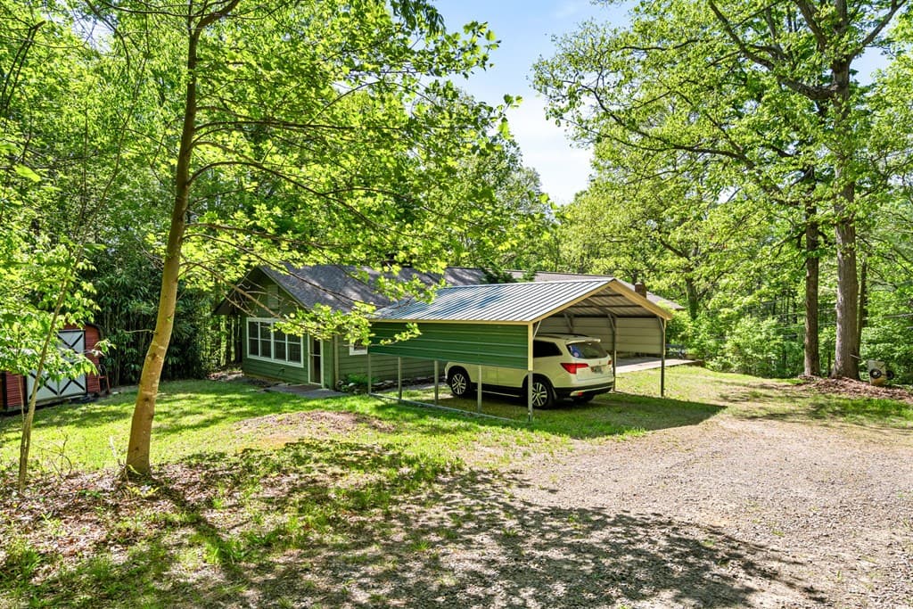 401 Guest Lane, Hayesville NC 28904 - Photo