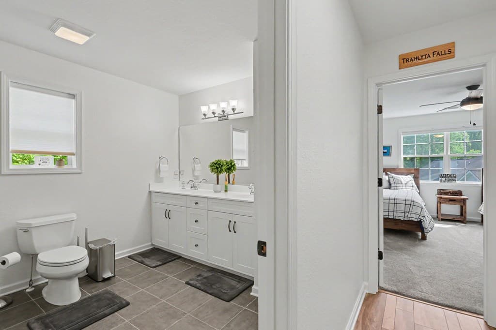 136 Madison Avenue, Blairsville GA 30512 - Photo