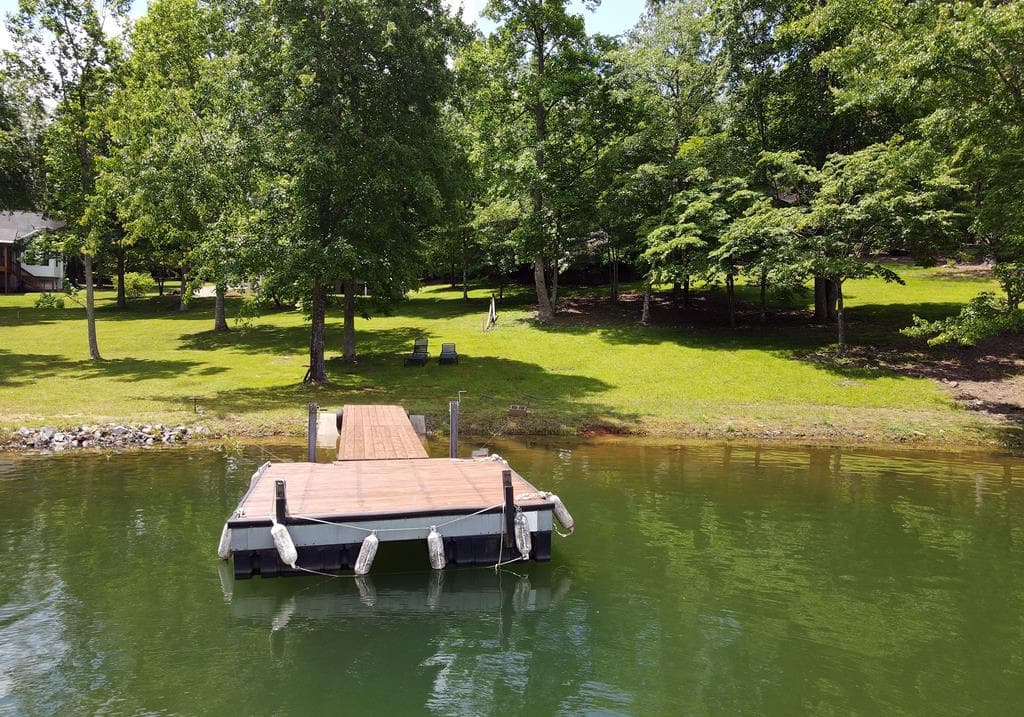 136 Madison Avenue, Blairsville GA 30512 - Photo
