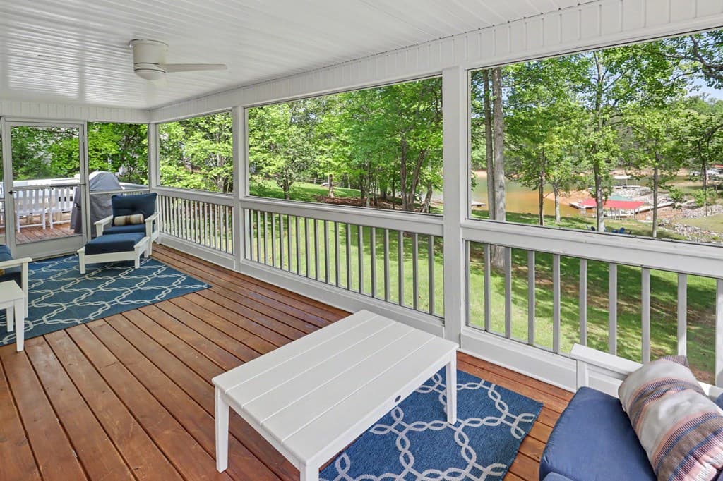 136 Madison Avenue, Blairsville GA 30512 - Photo