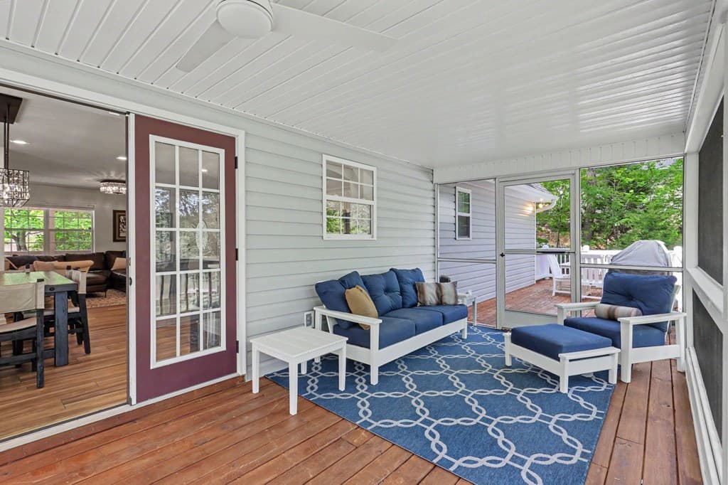 136 Madison Avenue, Blairsville GA 30512 - Photo