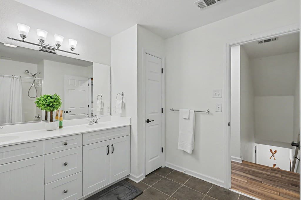 136 Madison Avenue, Blairsville GA 30512 - Photo