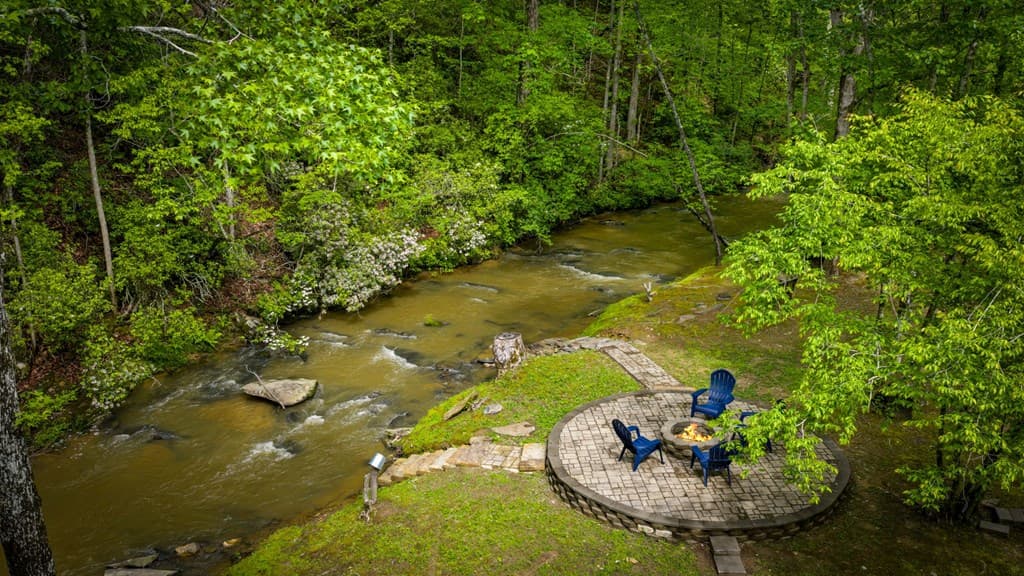 704 Town Creek Church Road, Talking Rock GA 30175 - Photo