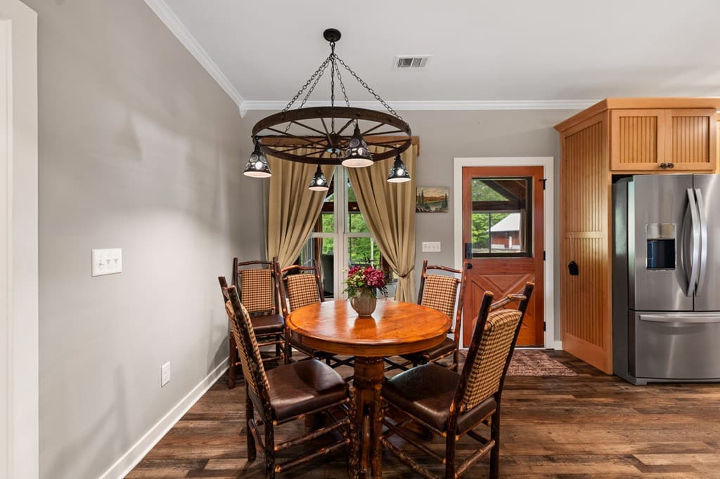 704 Town Creek Church Road, Talking Rock GA 30175 - Photo