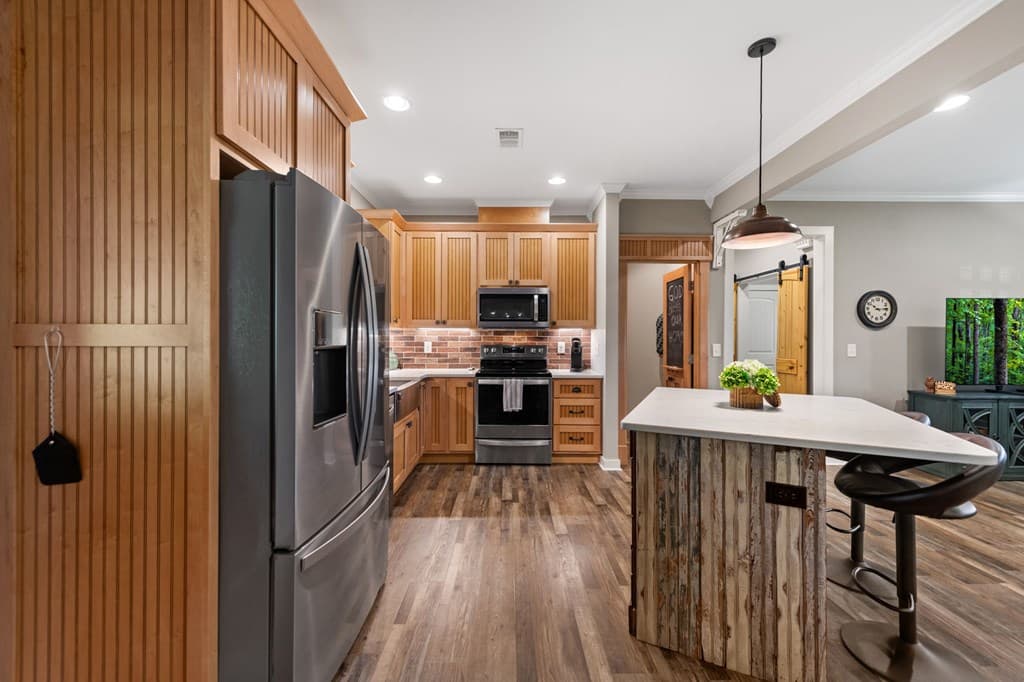 704 Town Creek Church Road, Talking Rock GA 30175 - Photo