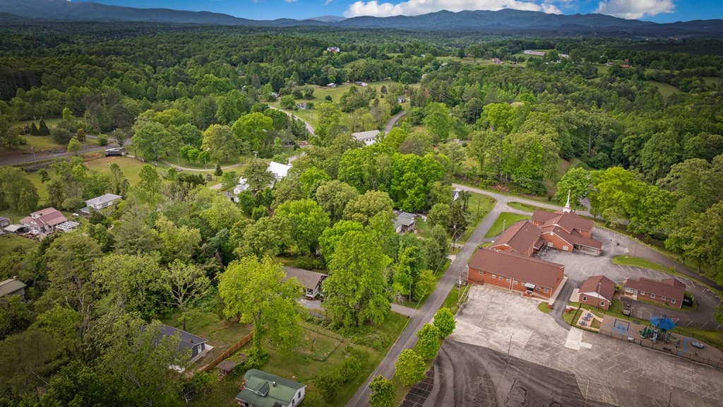 30 Mcclure Road, Epworth GA 30541 - Photo