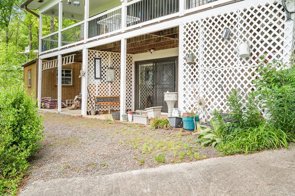 569 Sunnyside Shores, Hiawassee GA 30546 - Photo