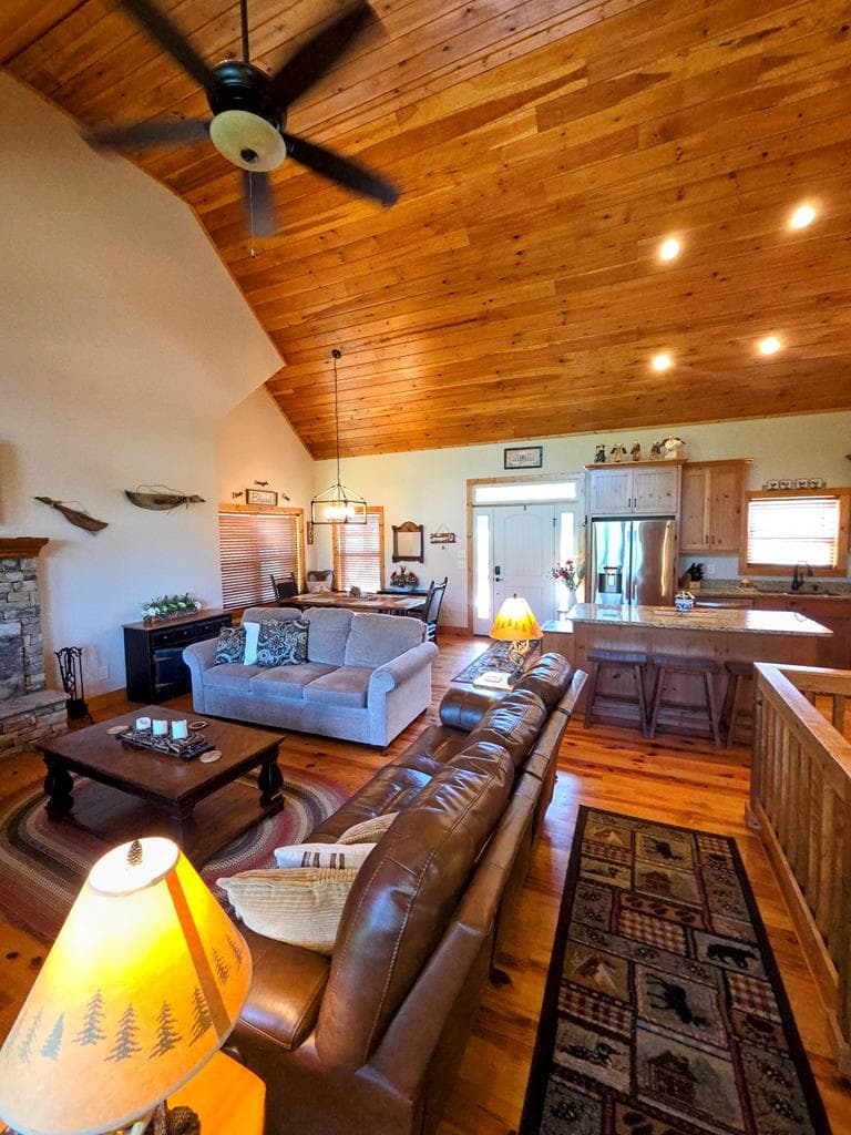 182 Loop Lane, Blairsville GA 30512 - Photo