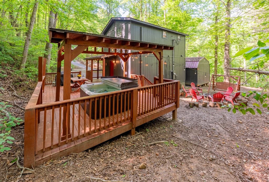 257 Pen Drive, Ellijay GA 30540 - Photo