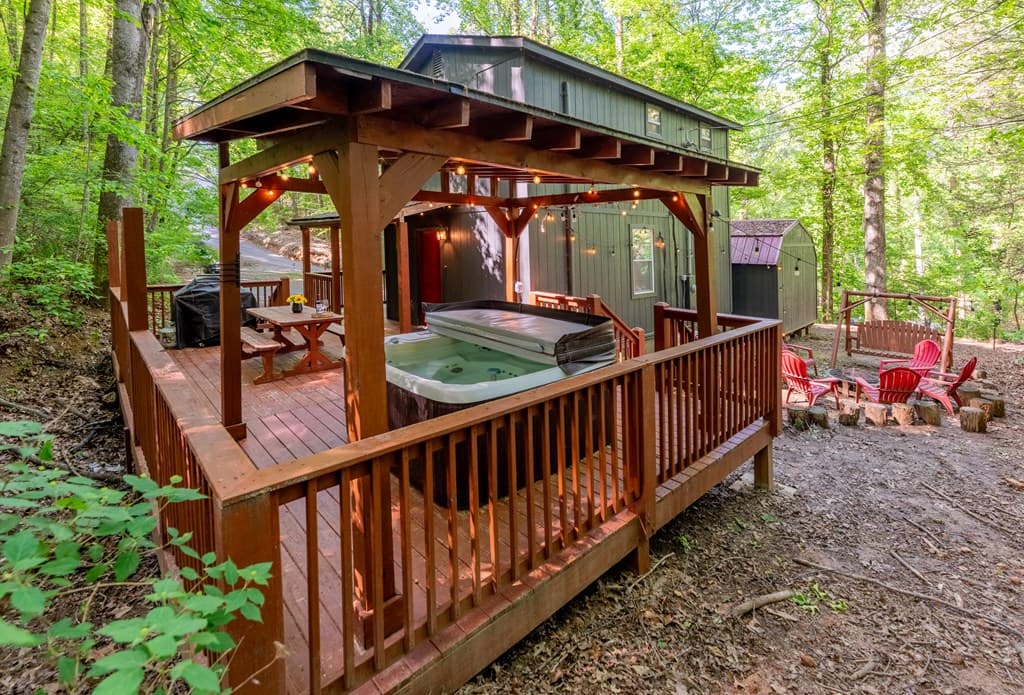257 Pen Drive, Ellijay GA 30540 - Photo