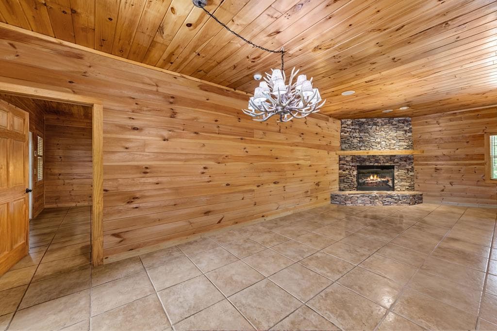 940 Knollwood Road, Mineral Bluff GA 30599 - Photo