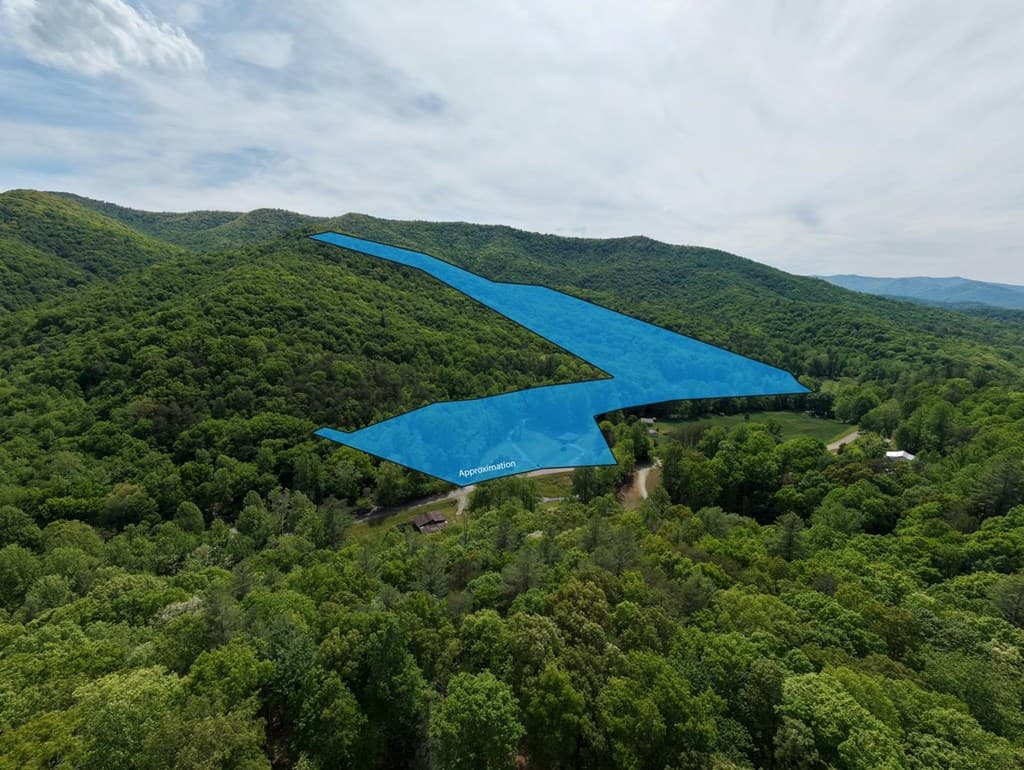 4706 Swallows Creek Road, Hiawassee GA 30546 - Photo