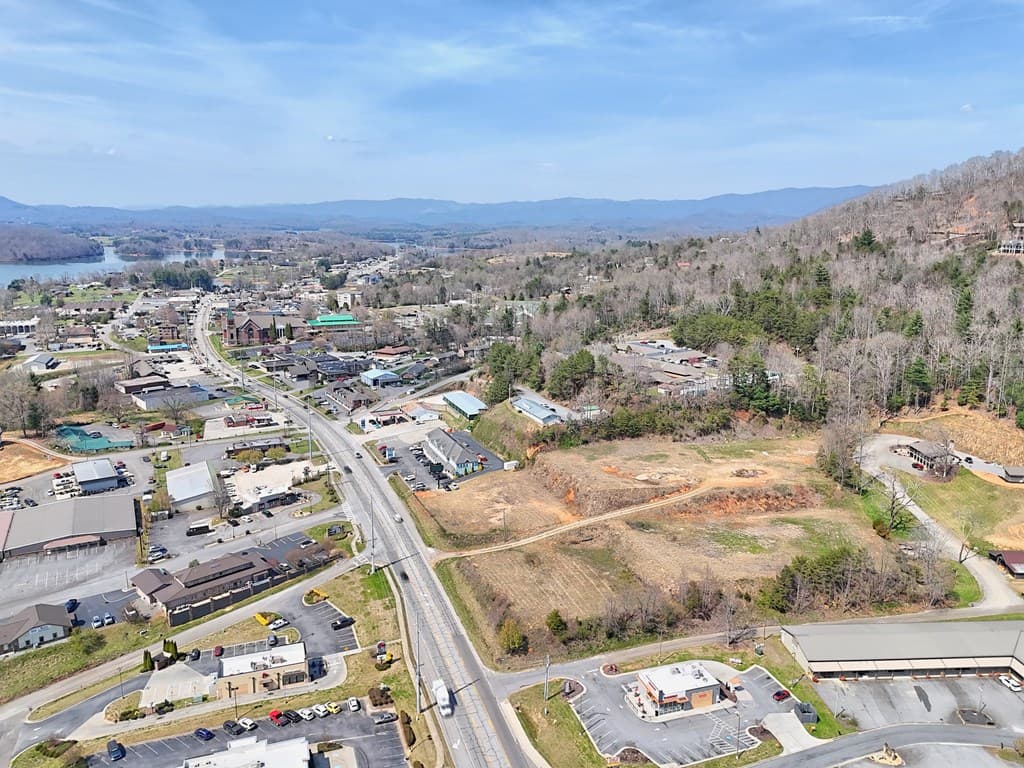 200 E Highway 76, Hiawassee GA 30546 - Photo