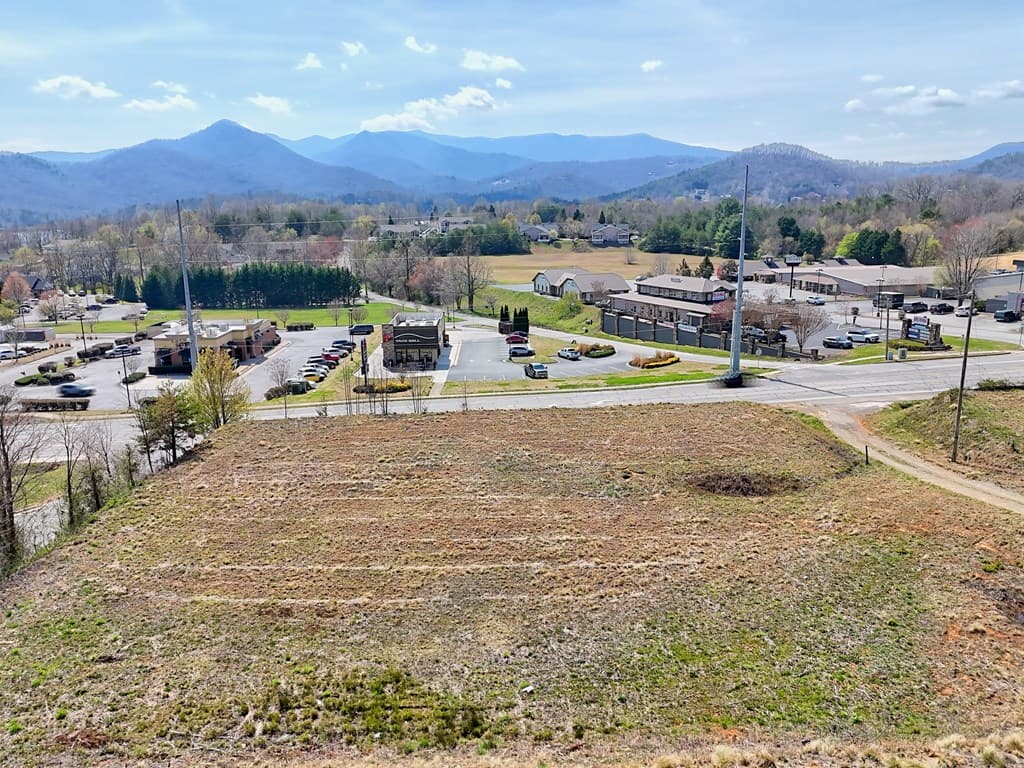 200 E Highway 76, Hiawassee GA 30546 - Photo
