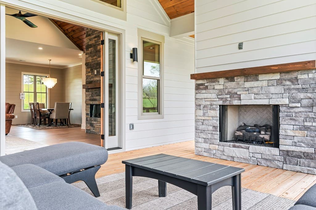1250 Owen Glen Drive, Blairsville GA 30512 - Photo