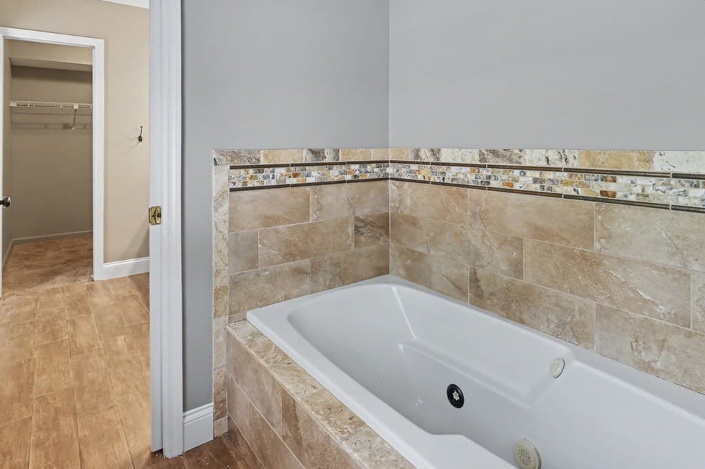 520 Long View Drive, Hiawassee GA 30546 - Photo