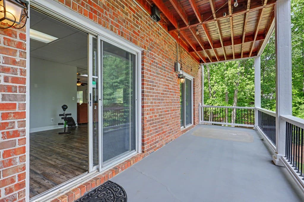 520 Long View Drive, Hiawassee GA 30546 - Photo