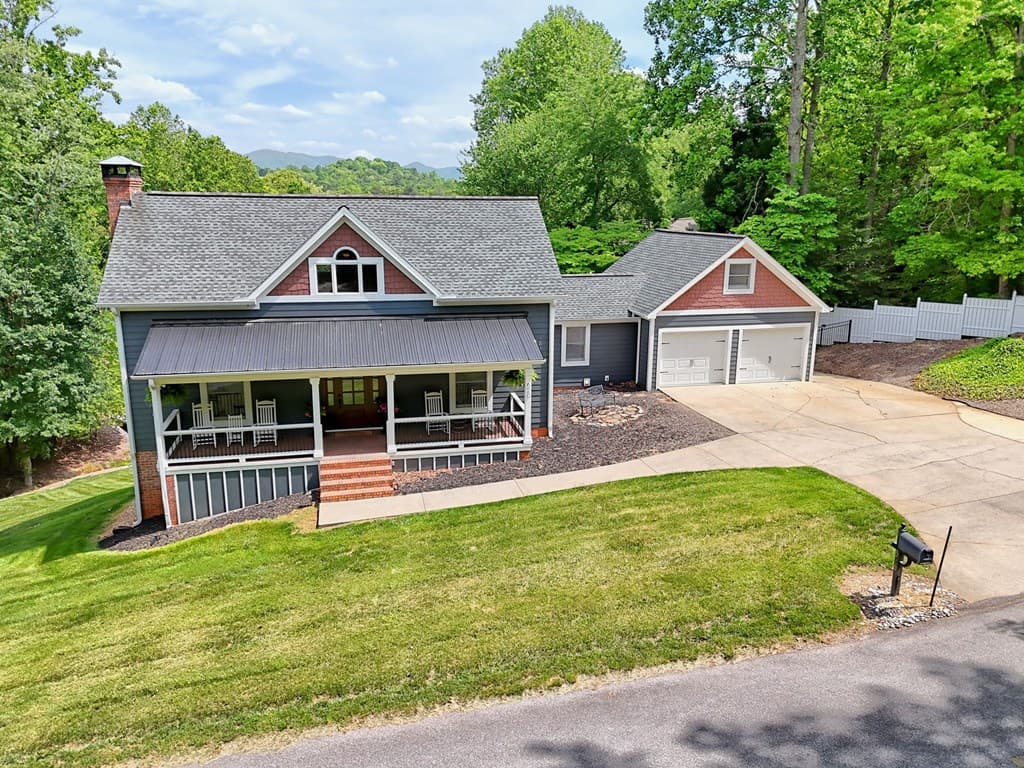 520 Long View Drive, Hiawassee GA 30546 - Photo