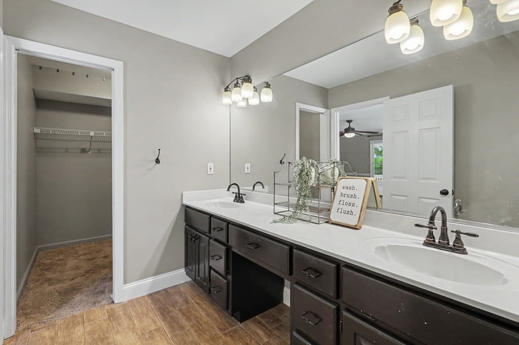 520 Long View Drive, Hiawassee GA 30546 - Photo
