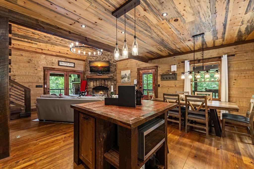 215 Twin Creeks, Blue Ridge GA 30513 - Photo