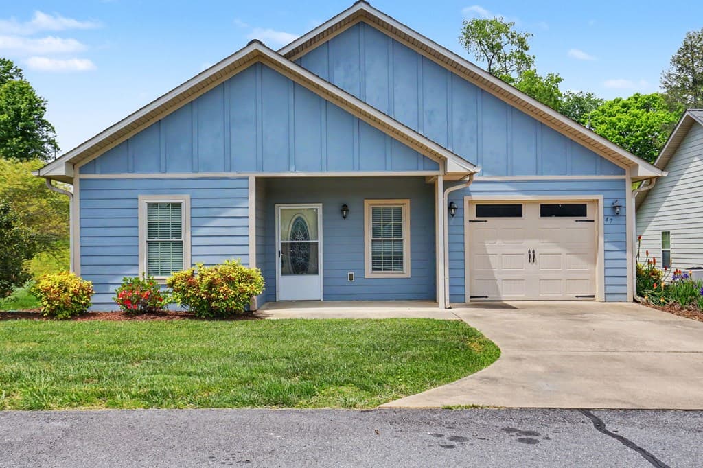 47 Riverwalk Circle, Hayesville NC 28904 - Photo